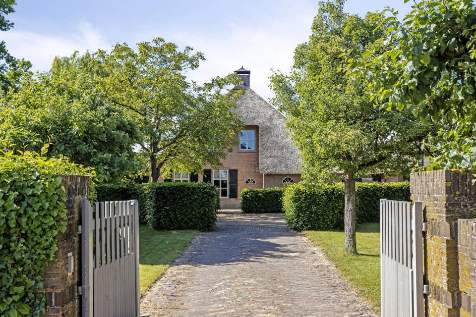 Middenweg 2 woning aanzicht