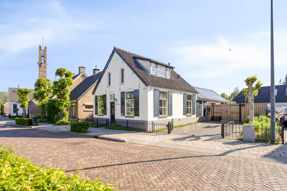 Burgemeester Buskensstraat 22 woning aanzicht