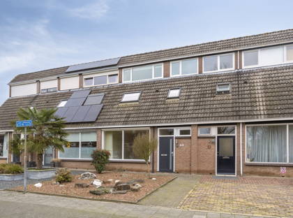 Louise Julianalaan 23