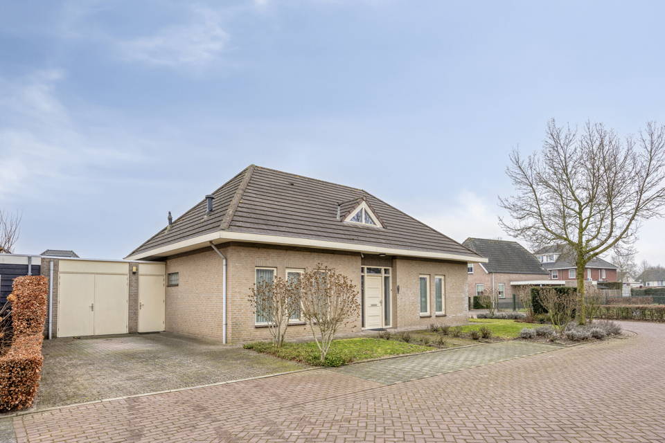 Leisteen 1 woning aanzicht