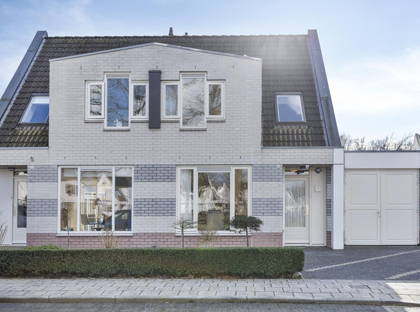 Raamhof 9 foto