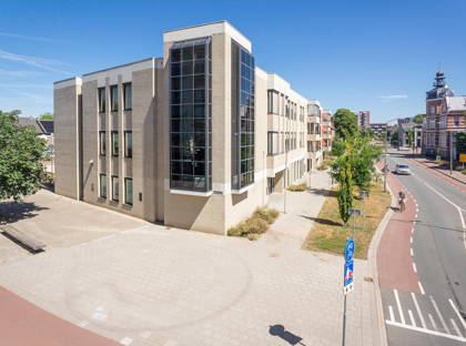 Raadhuislaan 1K foto
