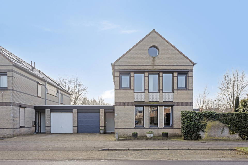 Vierhoeksingel 152 woning aanzicht