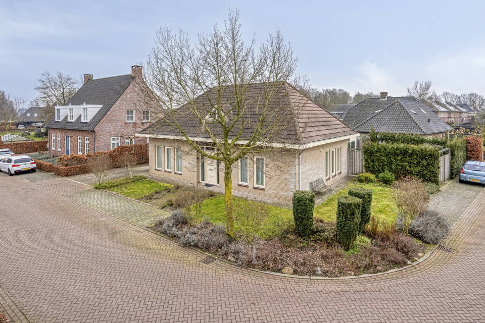 Leisteen 1 woning aanzicht