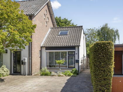 Land van Ravensteinstraat 52A foto