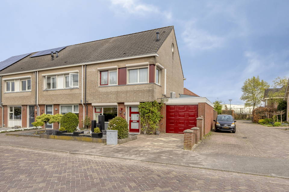 Sergeant Thompsonstraat 8 woning aanzicht