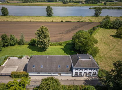 Kerkdijk 1 foto