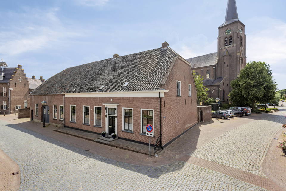 Torenstraat 2 woning aanzicht