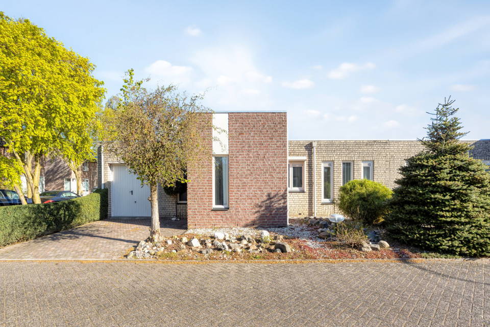 Citroenvlinder 1 woning aanzicht