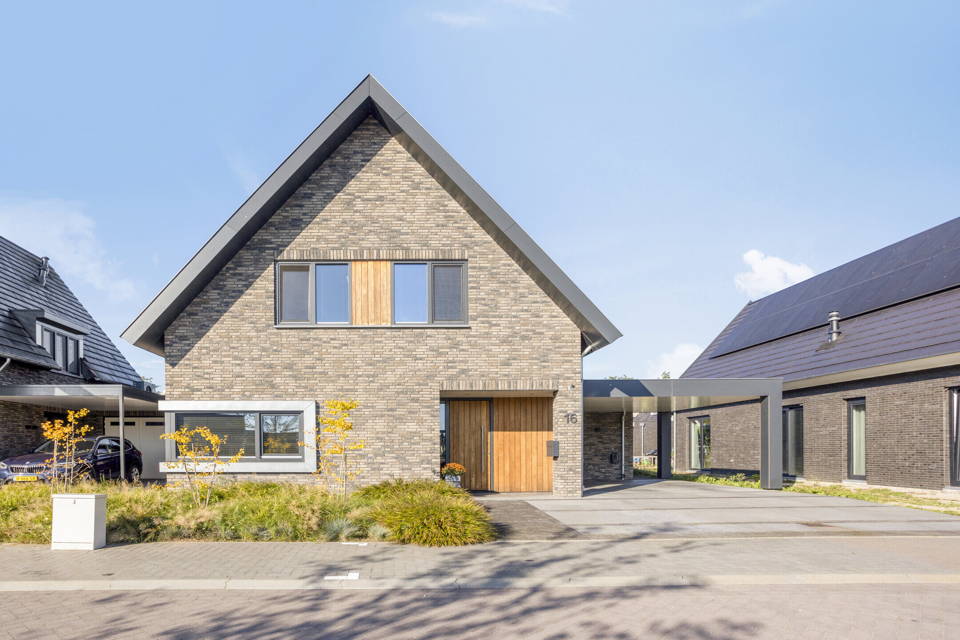 Valbrug 16 woning aanzicht